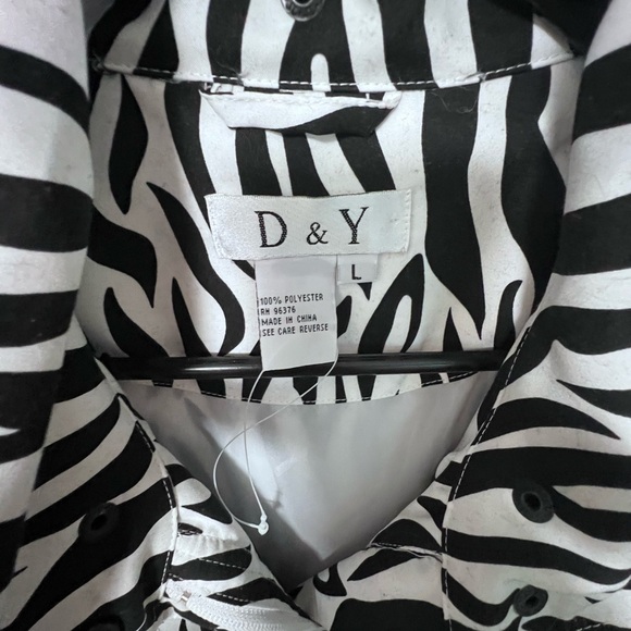 D&Y Zebra Pattern Utility Jacket - Picture 8 of 8